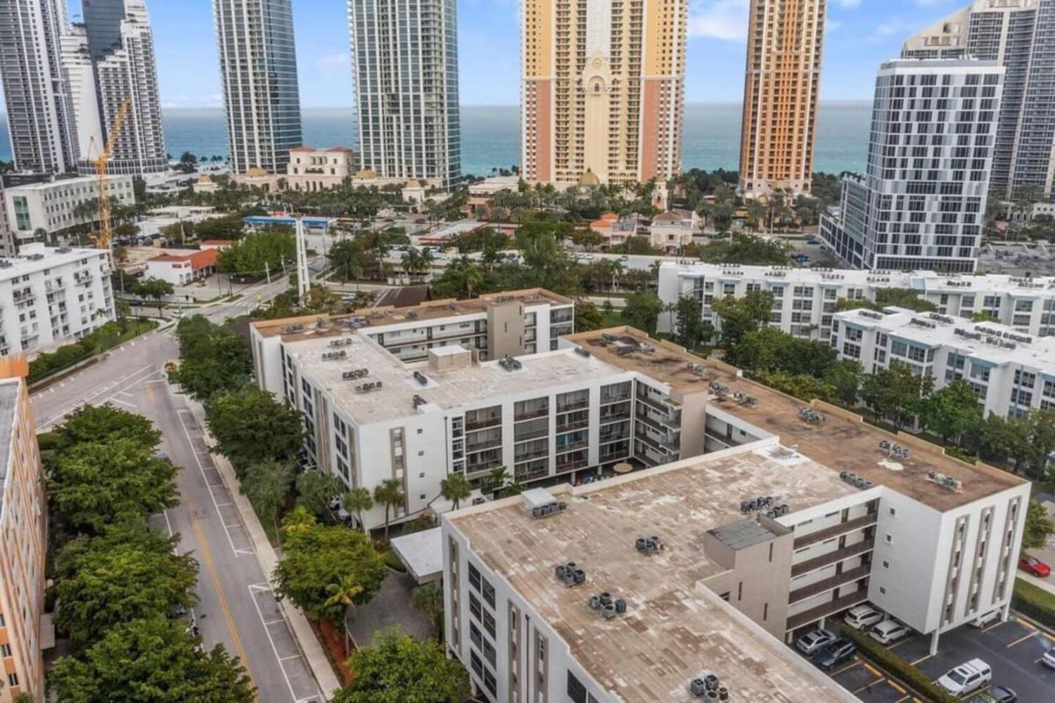 Le Cartier Apartments Sunny Isles Sunny Isles Beach Exterior photo